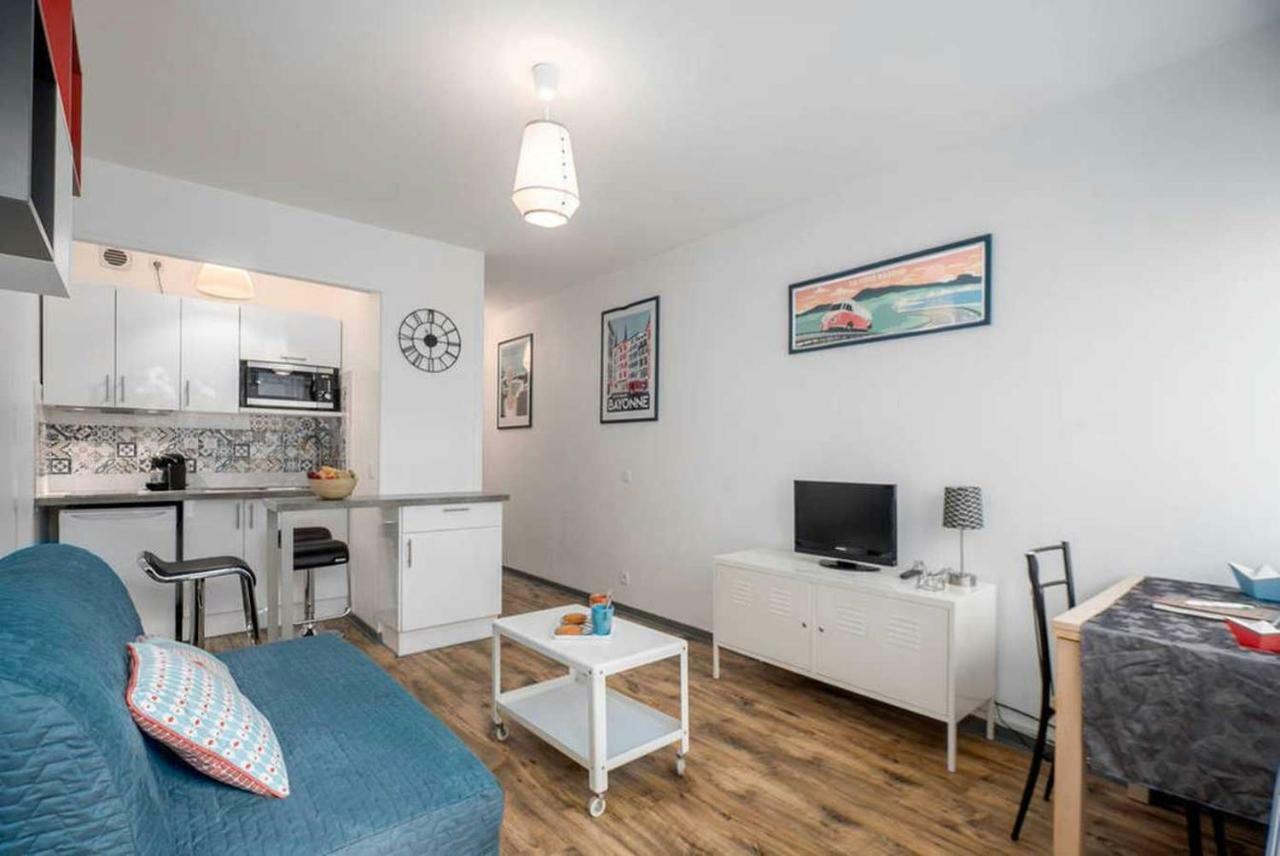 شقة Bayonne Et Anglet A Pied - Terrasse Bois Privative المظهر الخارجي الصورة